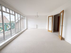 Photo 15- click for photo gallery